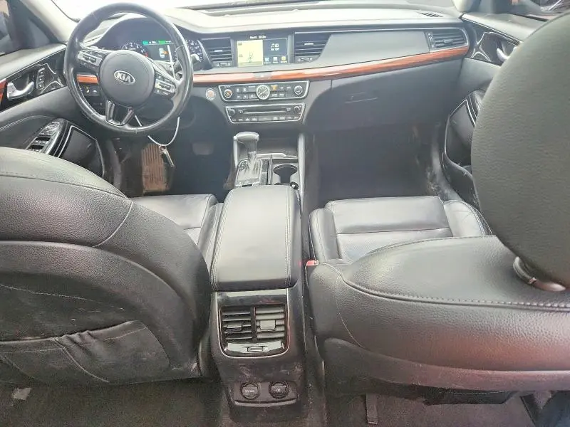 2017 KIA CADENZA TECHNOLOGY  