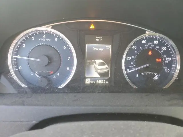 2016 TOYOTA CAMRY LE  