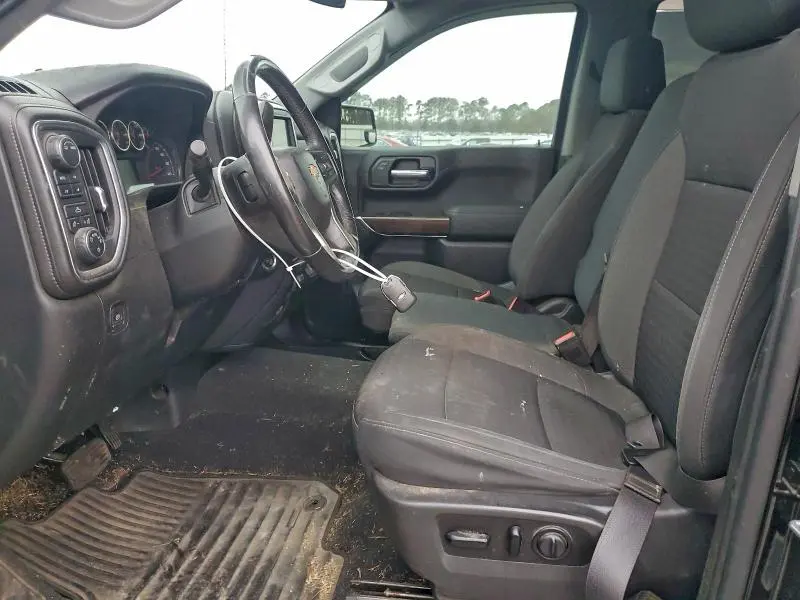 2020 CHEVROLET SILVERADO K1500 LT  