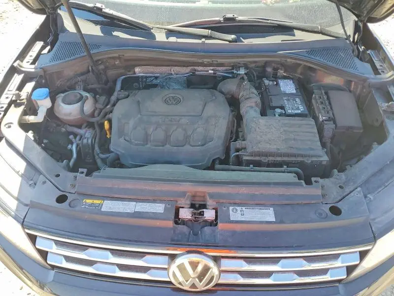 2020 VOLKSWAGEN TIGUAN SE  