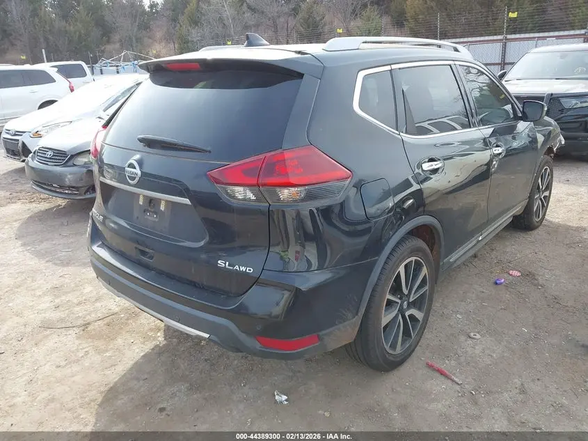 2019 NISSAN ROGUE SL