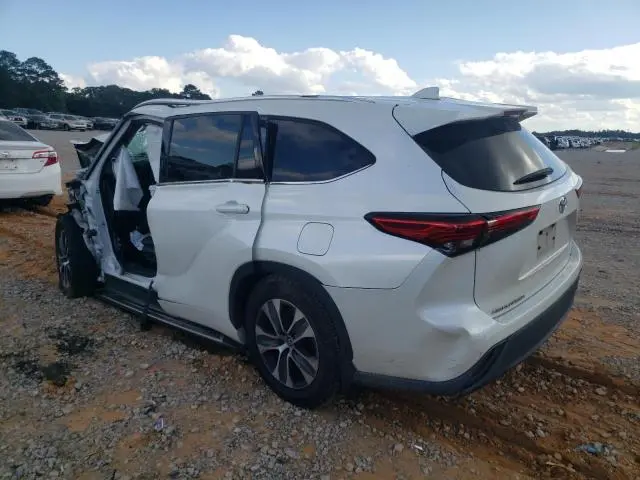 2020 TOYOTA HIGHLANDER XLE  