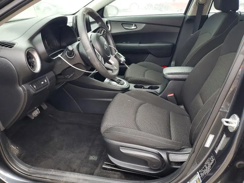 2021 KIA FORTE FE  