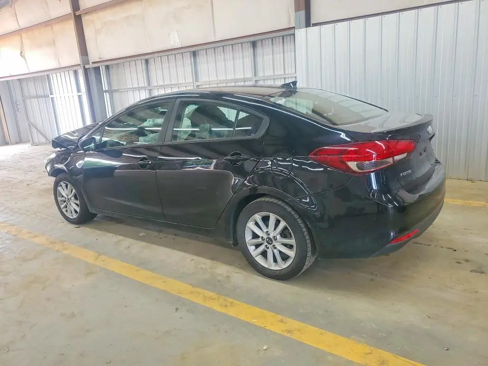 2017 KIA FORTE S  