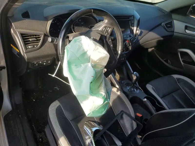 2015 HYUNDAI VELOSTER TURBO  