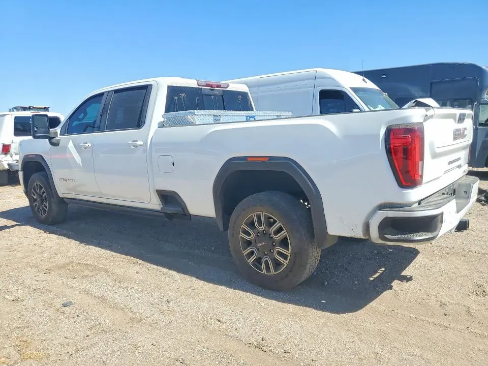 2023 GMC SIERRA K2500 AT4  