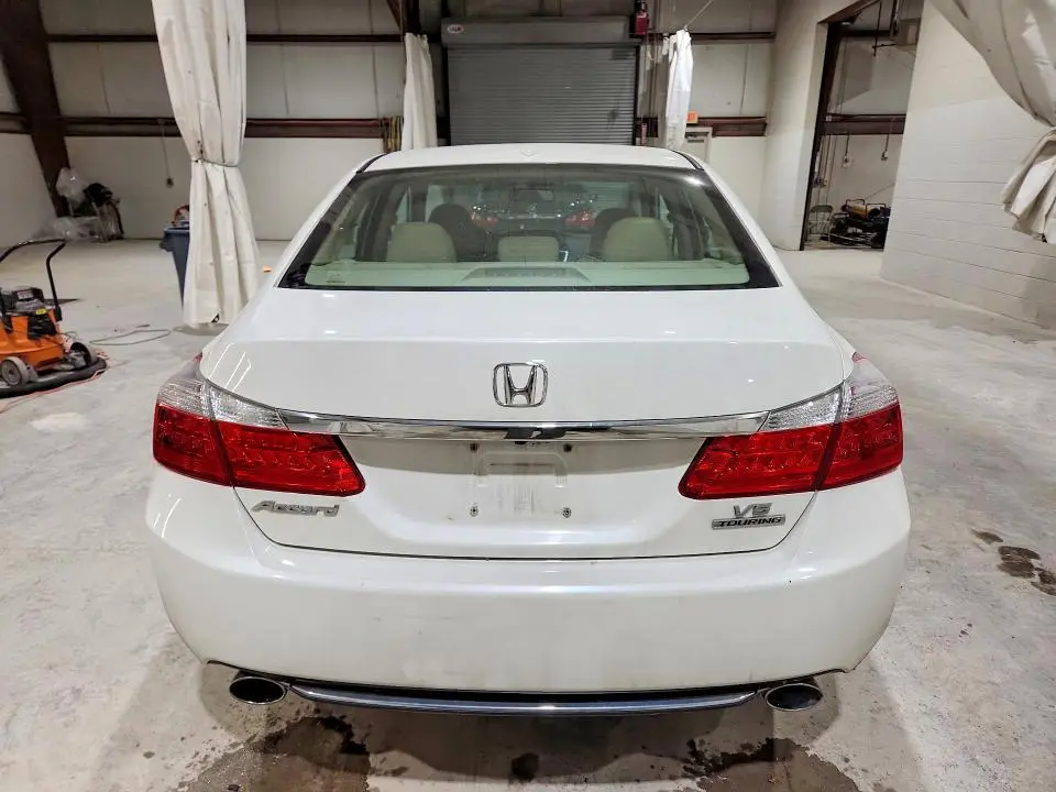 2013 HONDA ACCORD TOURING  
