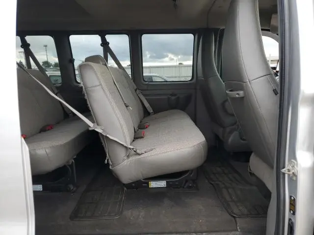 2016 CHEVROLET EXPRESS G2500 LT  
