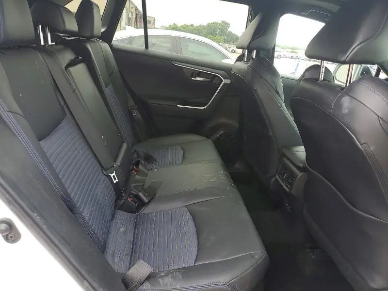 2024 TOYOTA RAV4 XSE  