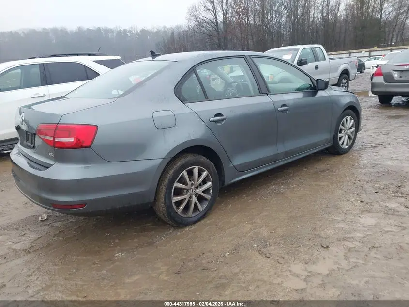 2015 VOLKSWAGEN JETTA 1.8T SE