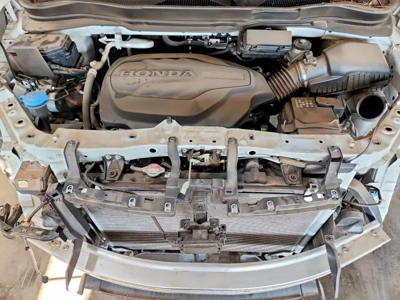 2022 HONDA PILOT SE  