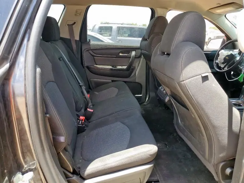 2014 CHEVROLET TRAVERSE LT  