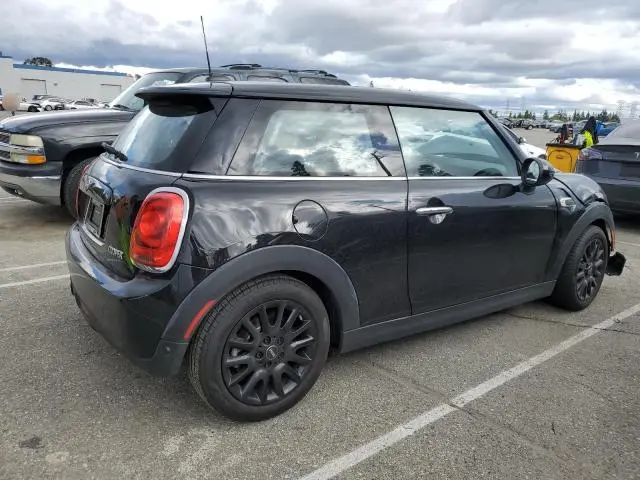 2019 MINI COOPER 