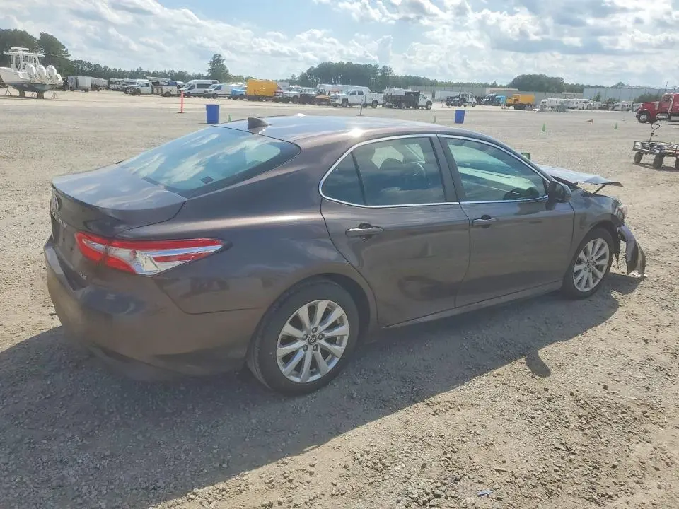 2020 TOYOTA CAMRY LE  