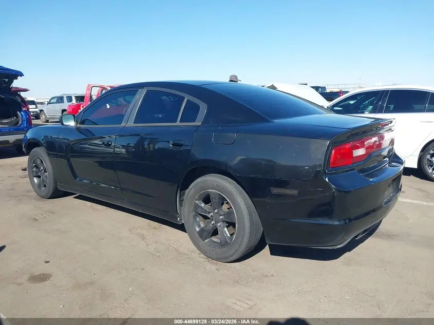 2014 DODGE CHARGER SE