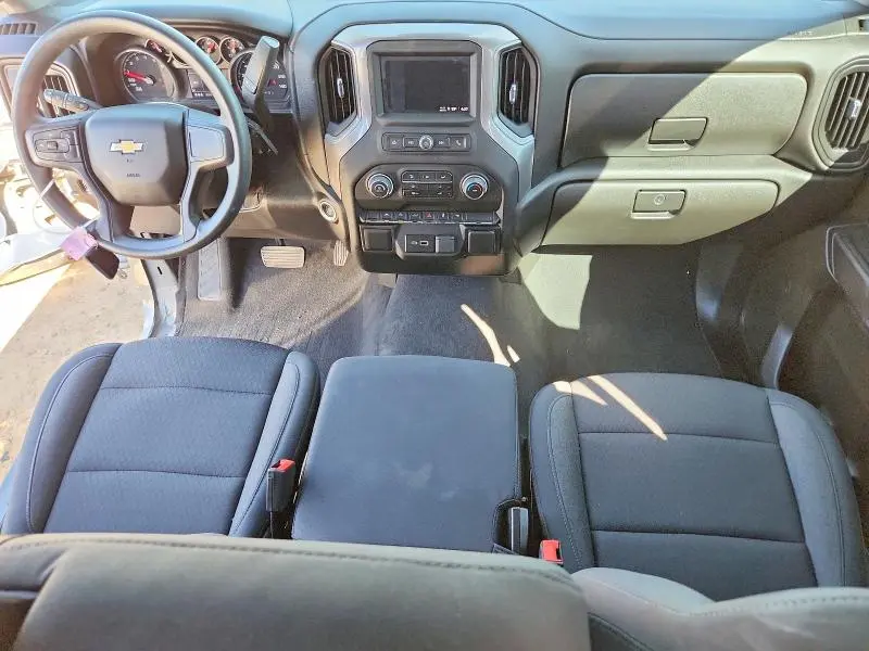 2024 CHEVROLET SILVERADO C1500 CUSTOM  