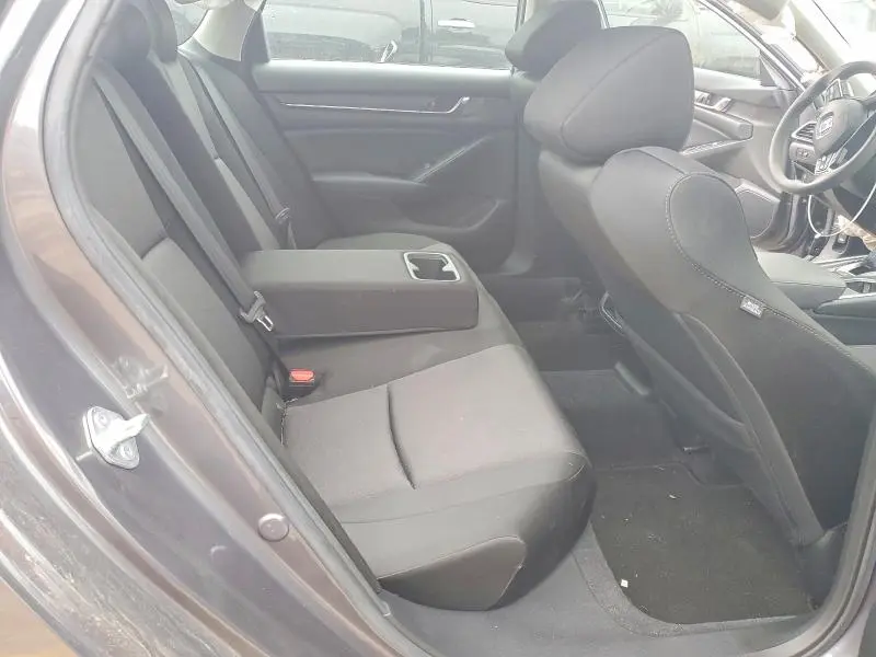 2021 HONDA ACCORD LX  