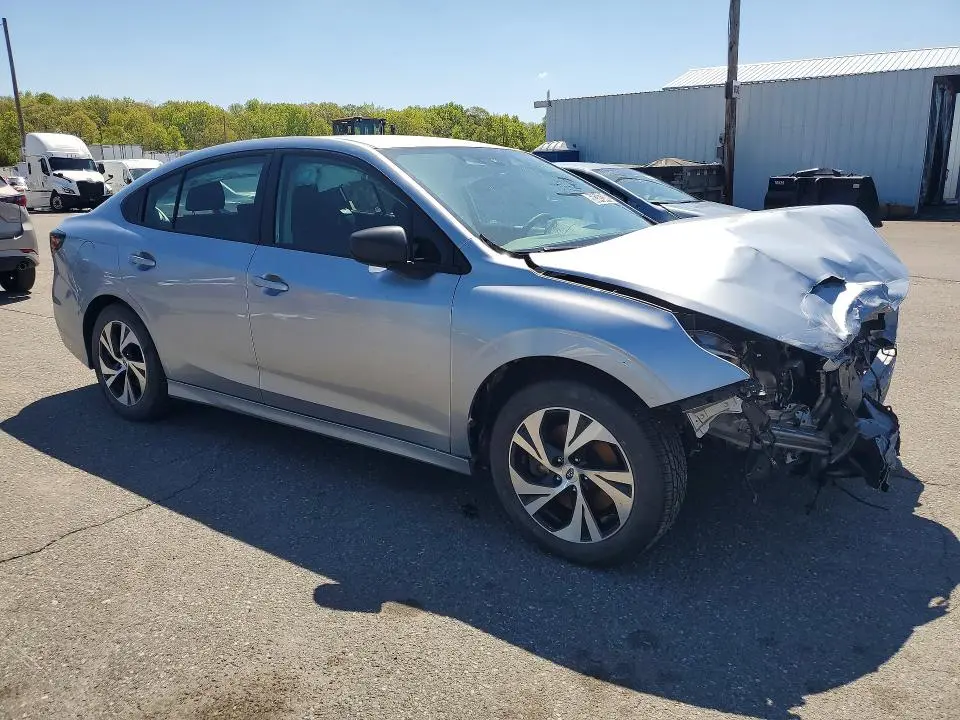 2024 SUBARU LEGACY   