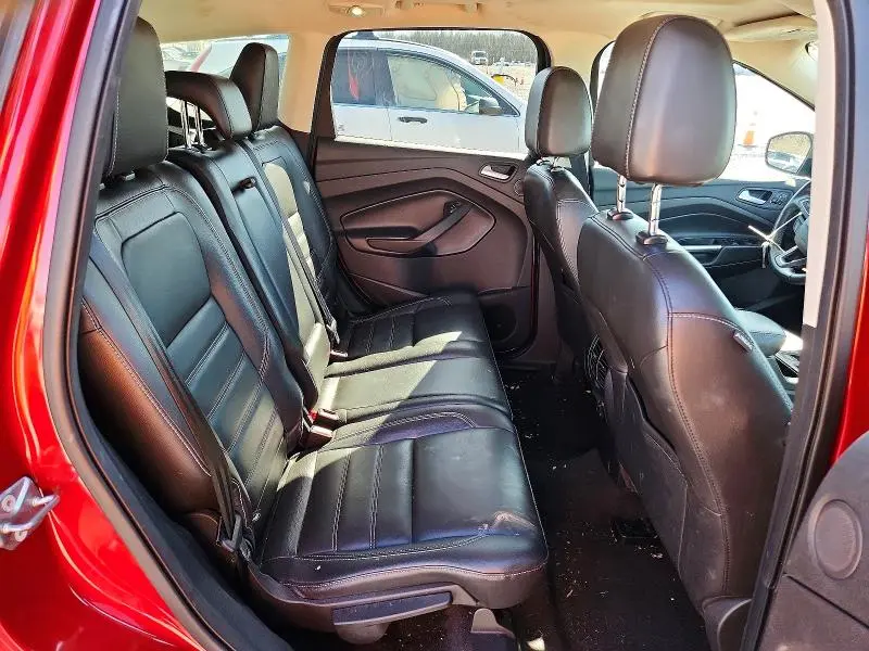 2017 FORD ESCAPE TITANIUM  