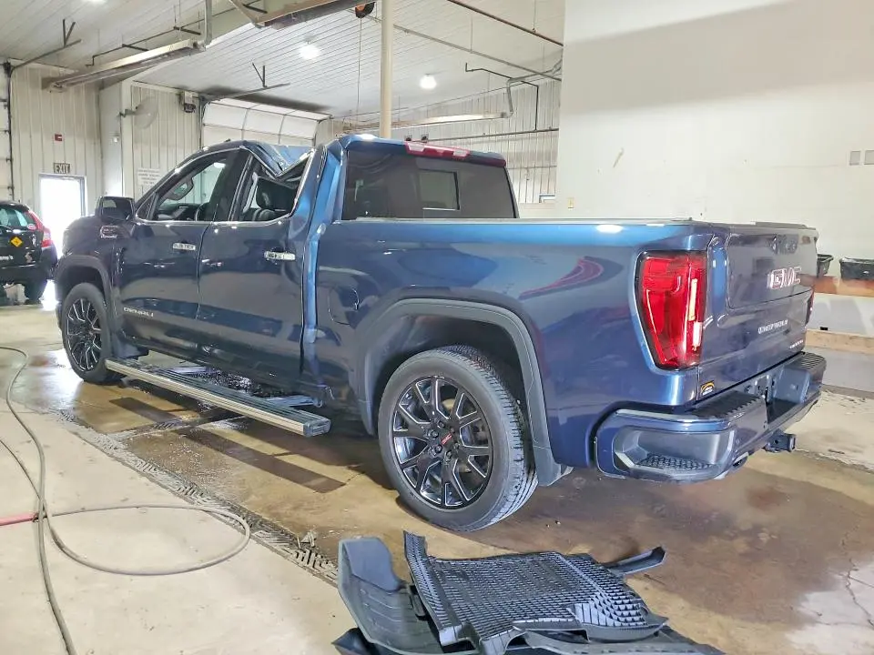 2022 GMC SIERRA K1500 DENALI  