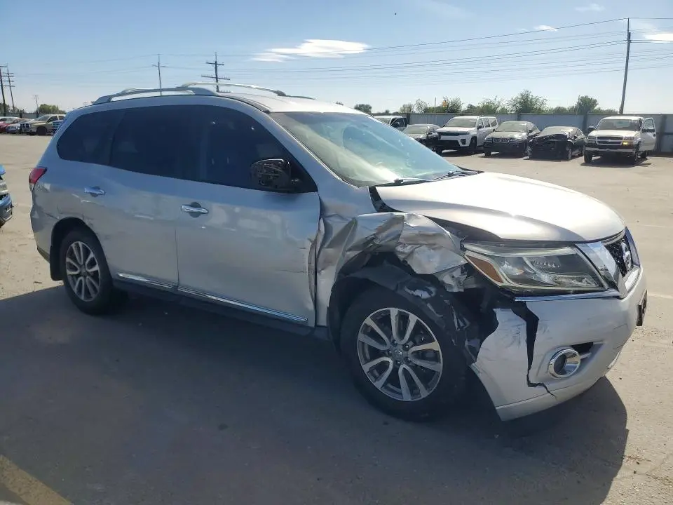 2014 NISSAN PATHFINDER SL  