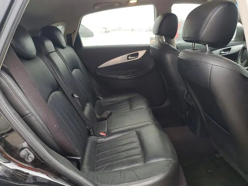 2016 INFINITI QX50 BASE  