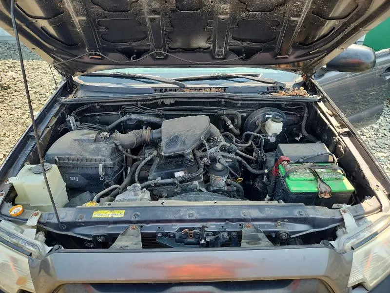 2013 TOYOTA TACOMA BASE  