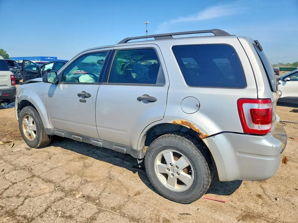 2012 FORD ESCAPE XLT  