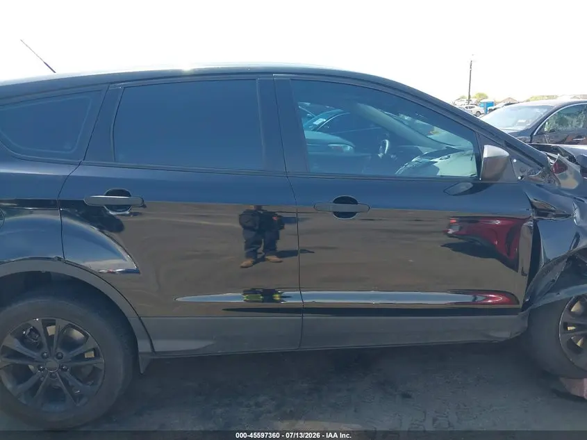 2018 FORD ESCAPE S
