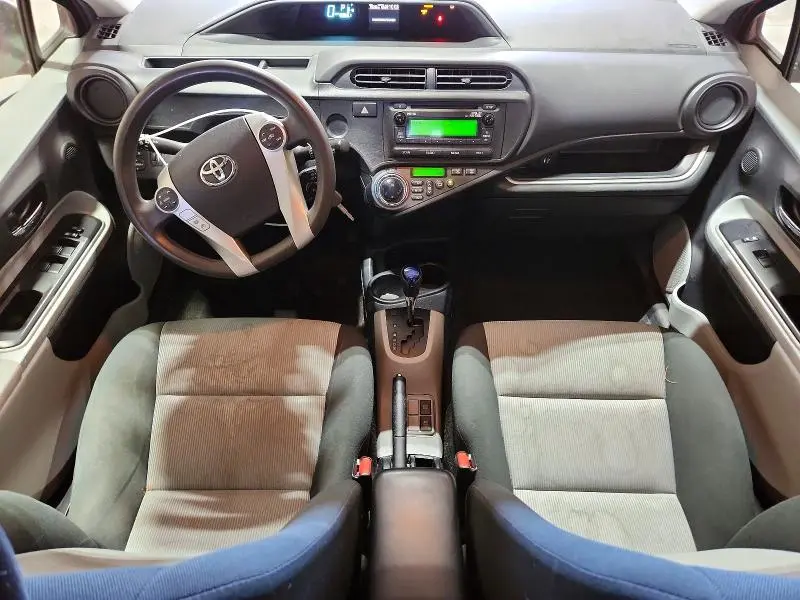 2014 TOYOTA PRIUS C TWO  