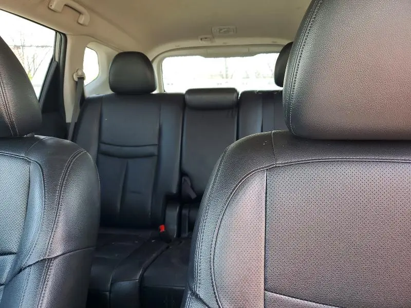 2018 NISSAN ROGUE SL  