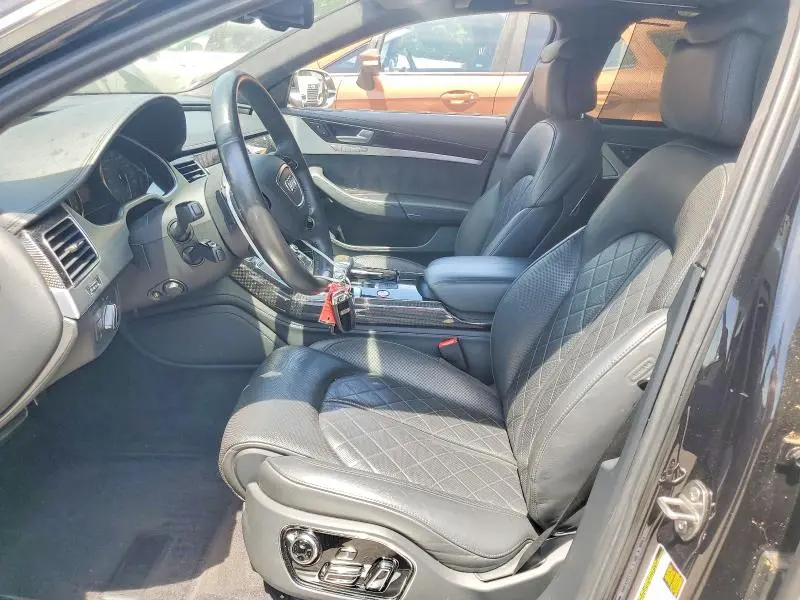 2013 AUDI S8 QUATTRO  