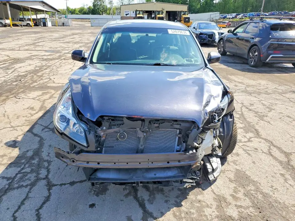 2013 SUBARU LEGACY 2.5I LIMITED  