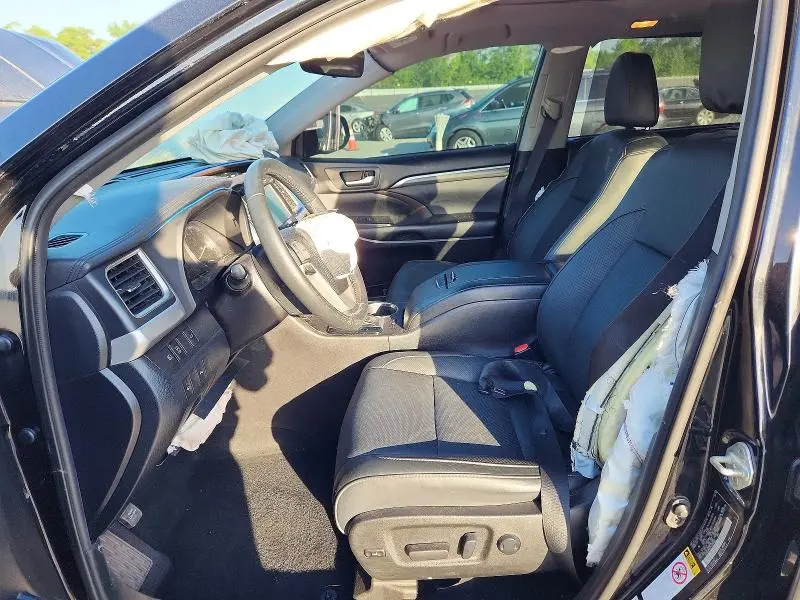 2019 TOYOTA HIGHLANDER LIMITED  