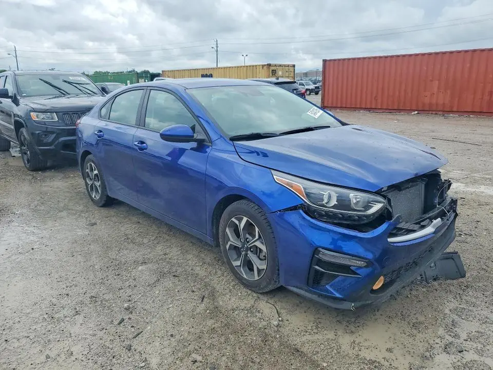 2019 KIA FORTE LXS  