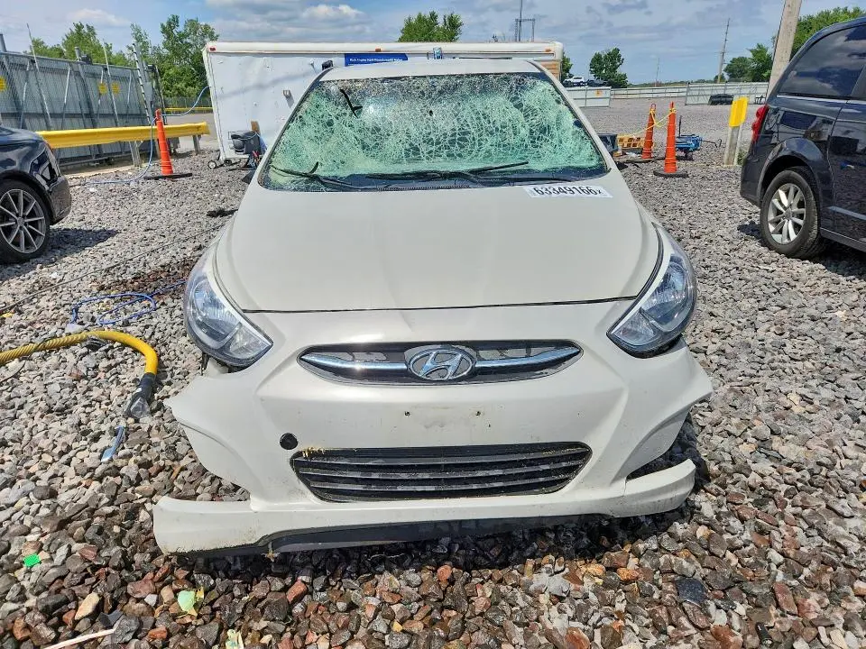 2016 HYUNDAI ACCENT SE  