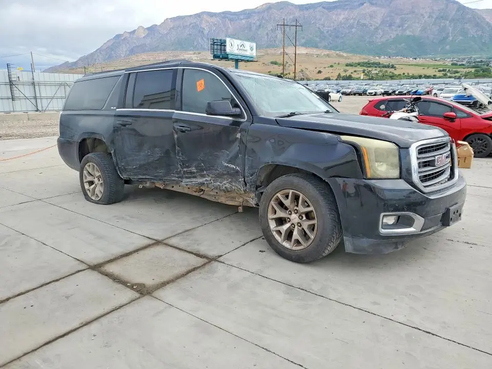 2015 GMC YUKON XL K1500 SLE  