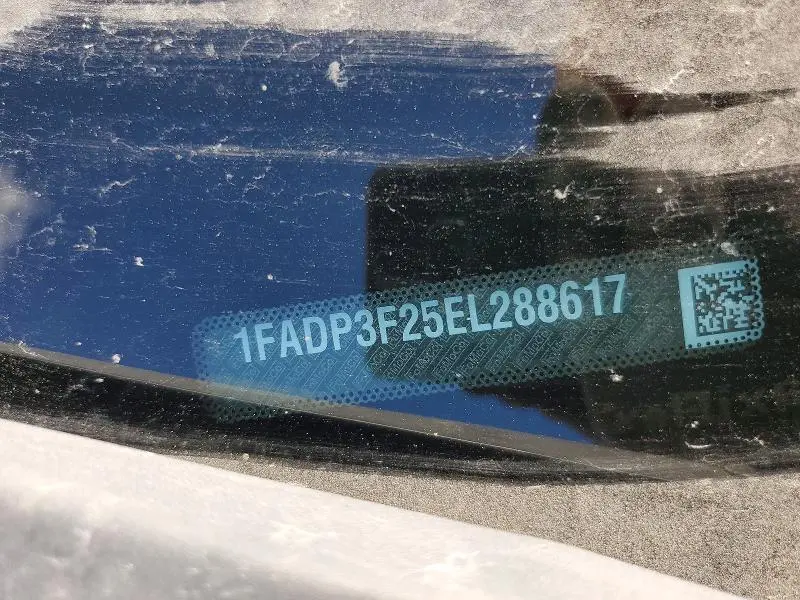 2014 FORD FOCUS SE  