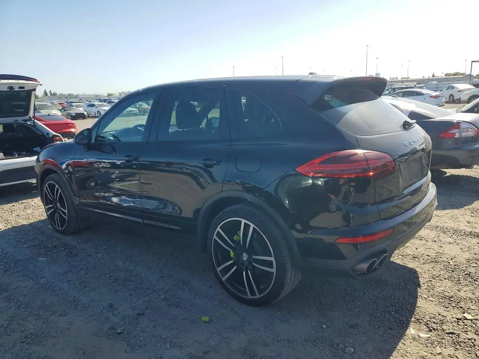 2016 PORSCHE CAYENNE SE HYBRID  