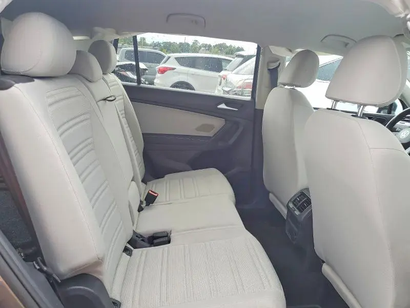 2022 VOLKSWAGEN TIGUAN S  