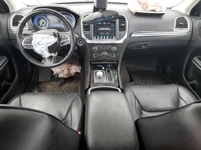 2019 CHRYSLER 300 LIMITED  