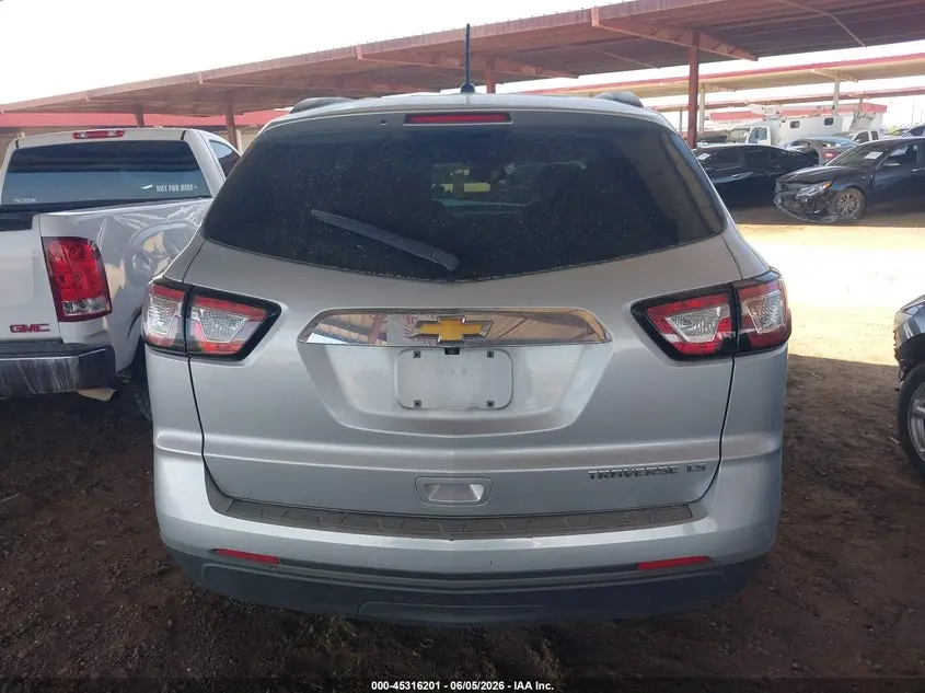 2015 CHEVROLET TRAVERSE LS