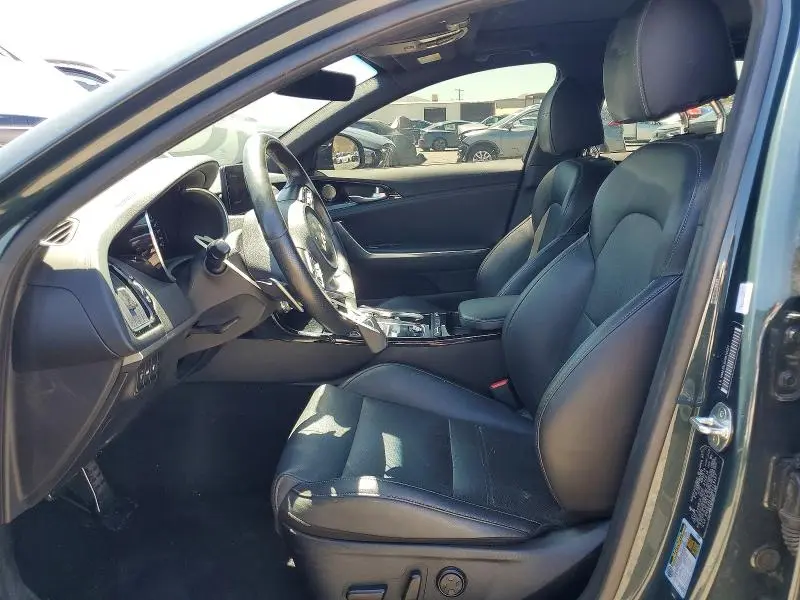 2022 KIA STINGER GT LINE  