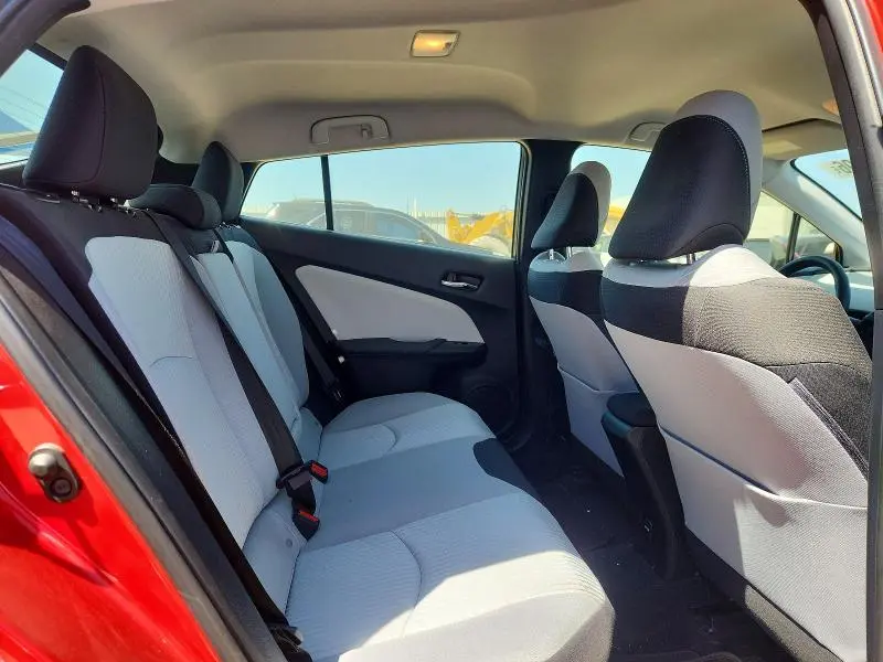 2016 TOYOTA PRIUS TWO  