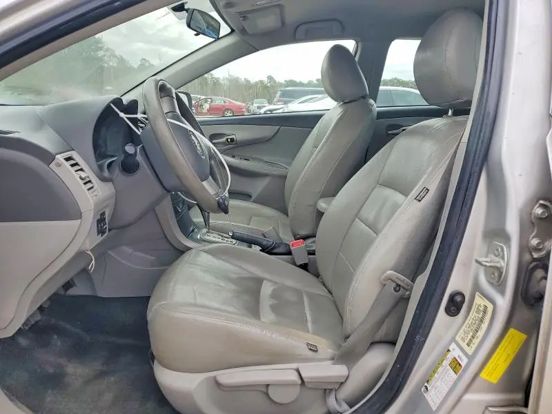 2010 TOYOTA COROLLA BASE  