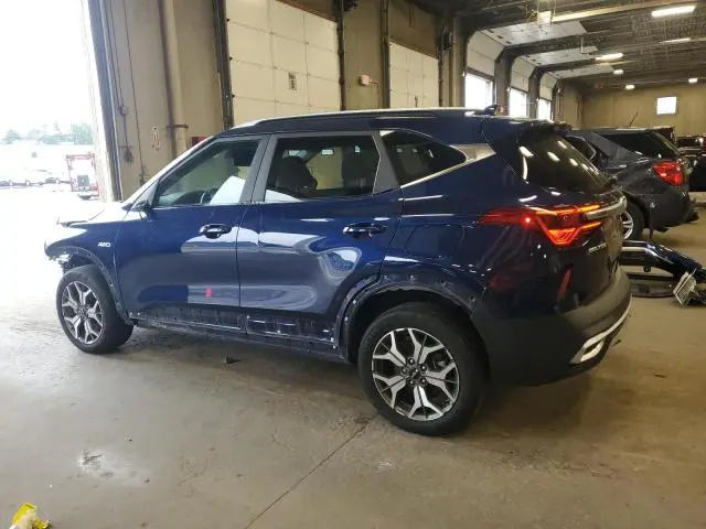 2022 KIA SELTOS EX  