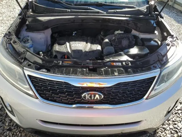 2015 KIA SORENTO LX  