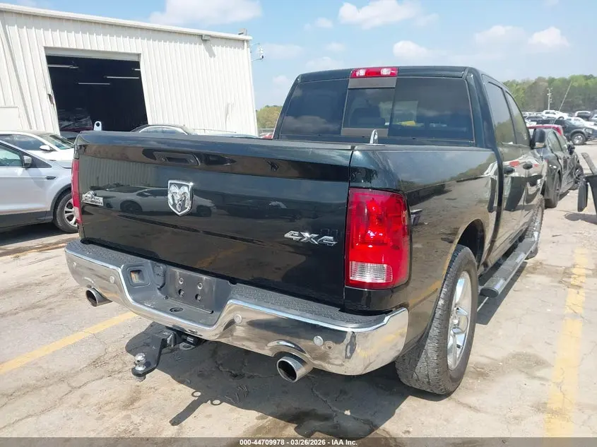 2016 RAM 1500 BIG HORN