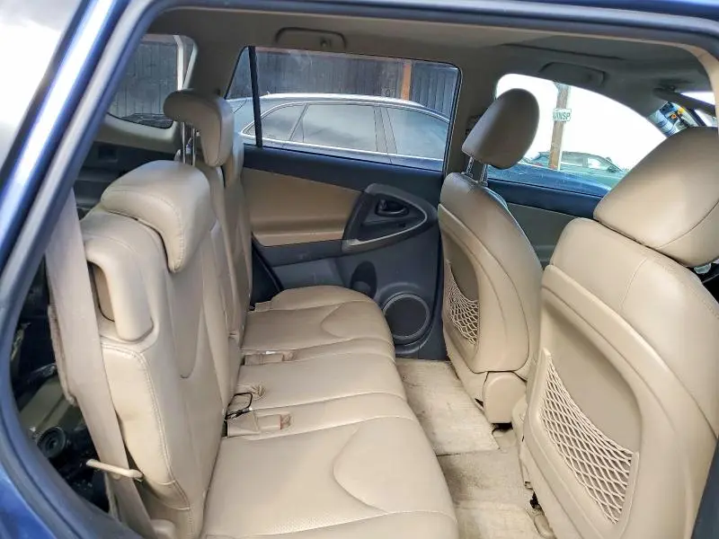 2011 TOYOTA RAV4 LIMITED  