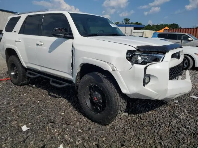 2017 TOYOTA 4RUNNER SR5  